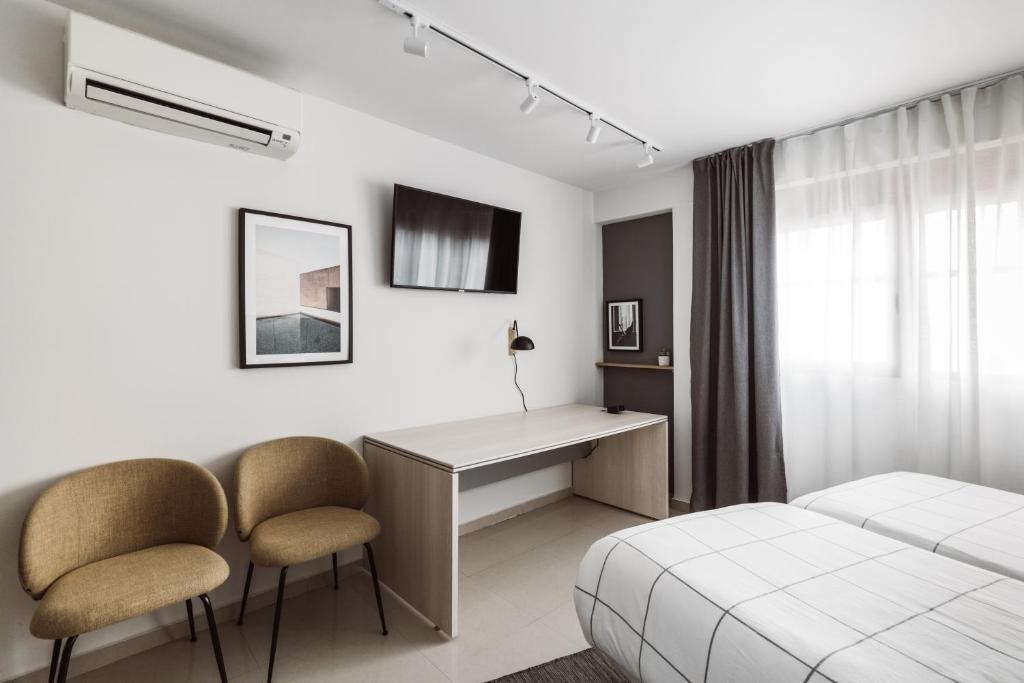 Exclusive Rooms in the Heart of the City - 4