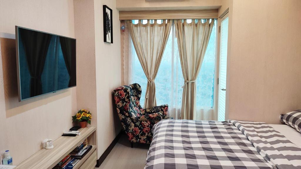 Apartemen 18 m² dengan 1 kamar tidur dan 1 kamar mandi pribadi di Bekasi Selatan (Papilukas Room Grand Kamala Lagoon - Studio West)