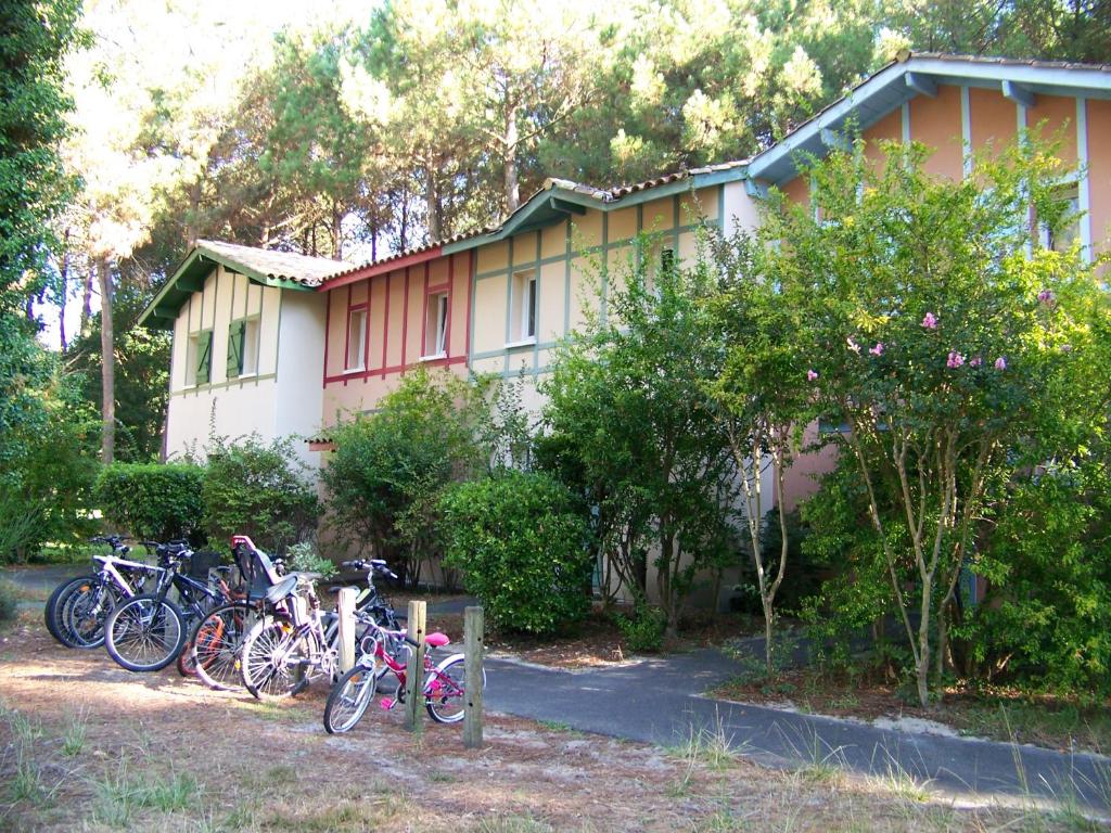 Jolie petite maison à Vieux Boucau avec piscine chauffée - Domaine du Golf de Pinsolle - 1