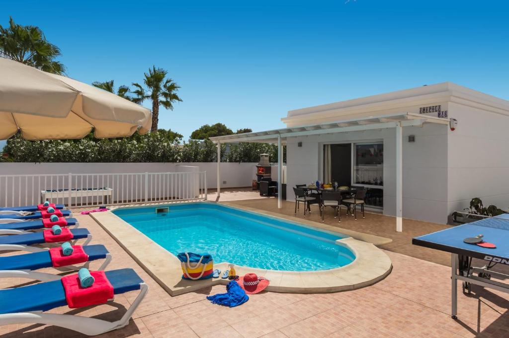 Villa Amapola Mar by Villa Plus - 1