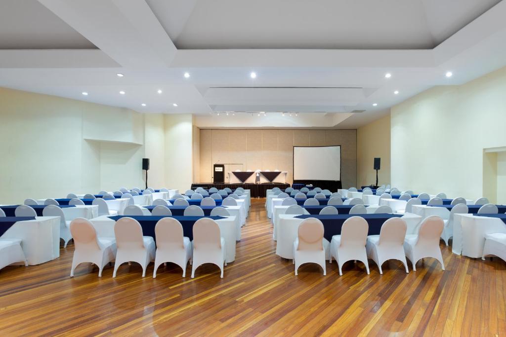 Business center