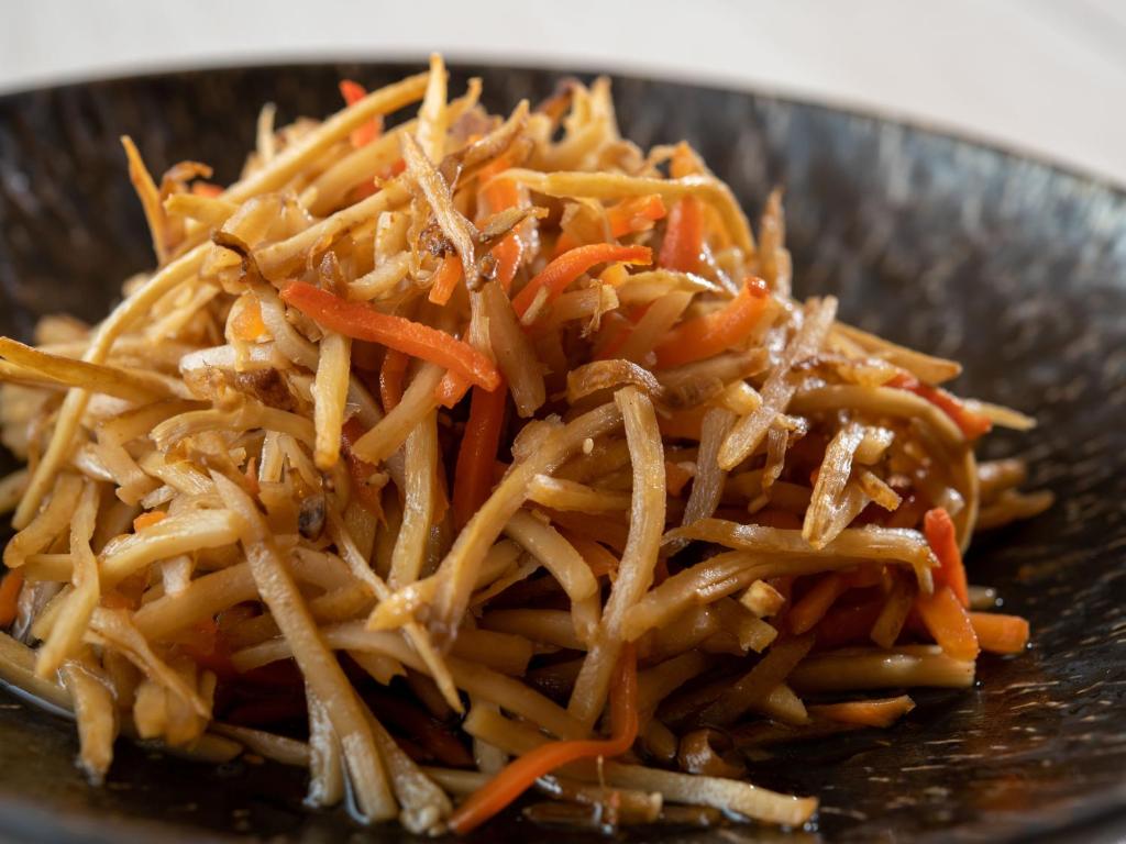 Makanan dan Minuman