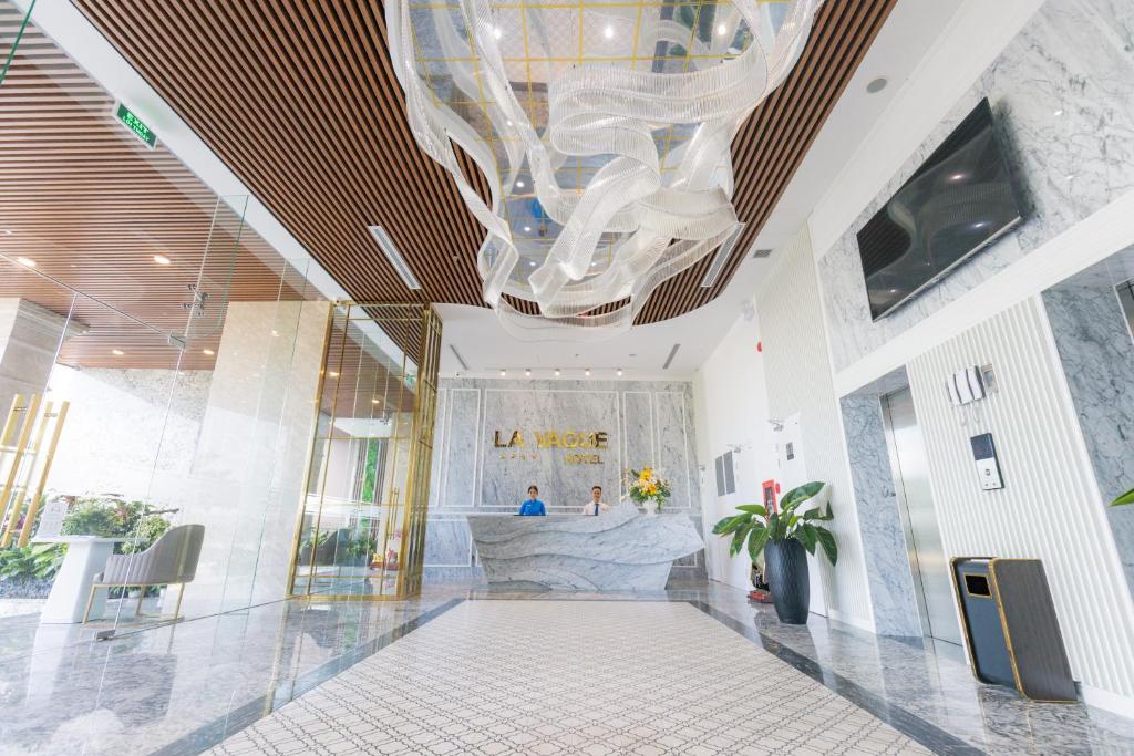 La Vague Hotel — Hotel in Nha Trang