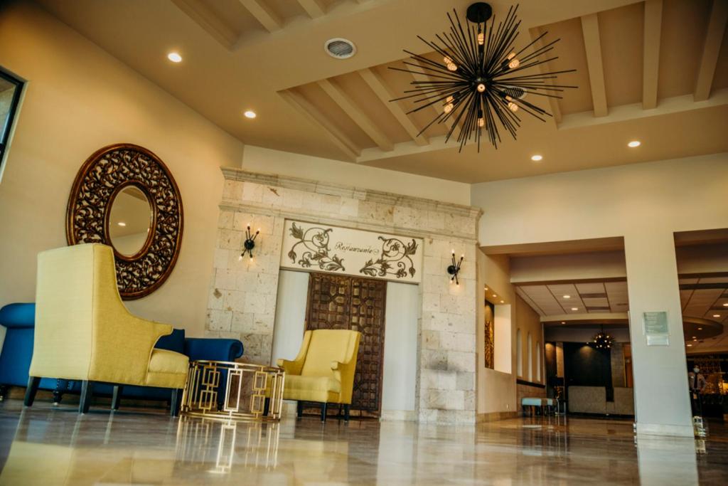 Hotel Araiza Mexicali photo