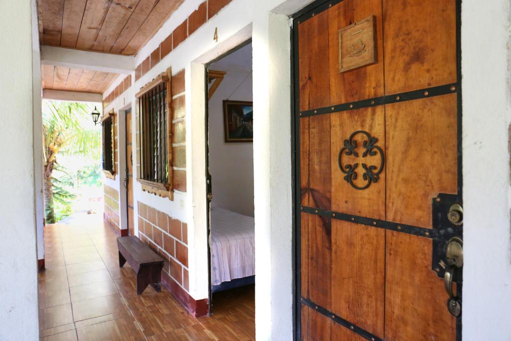 Vinas Hotel