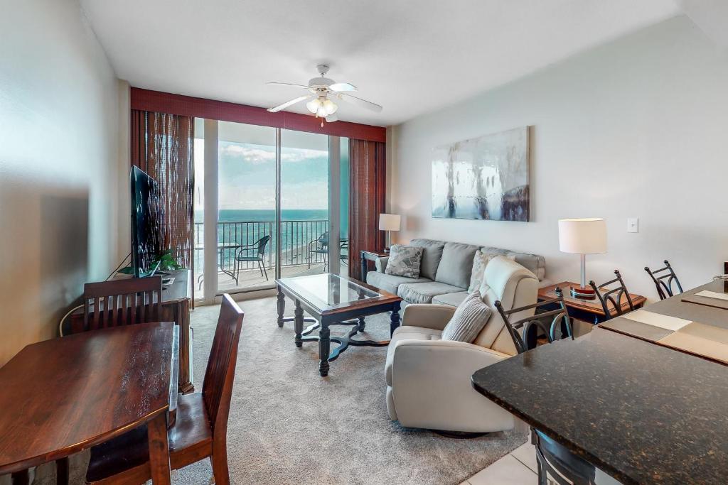 The Lighthouse Condos photo