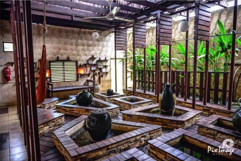 TNT Novelty Vacation House photo