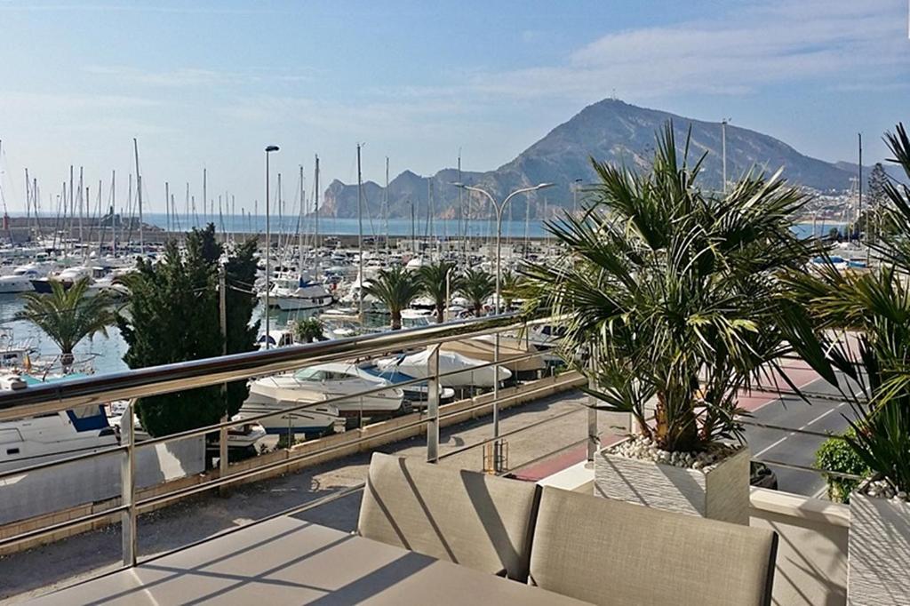 Luxe vakantieappartement aan de jachthaven van Altea met frontaal zeezicht - 2
