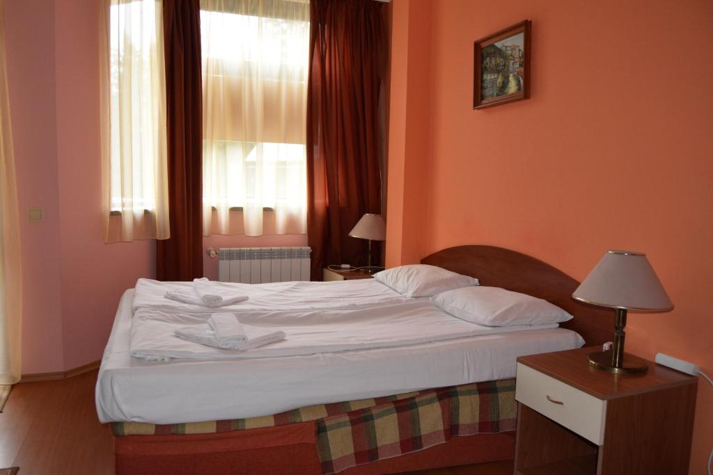 Persey Flora Apartments — Hotel rooms in Borovets, Sofia (province)