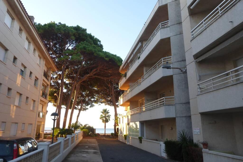 APARTAMENTO A 1ª LINEA DE MAR, VILAFORTUNY - 3