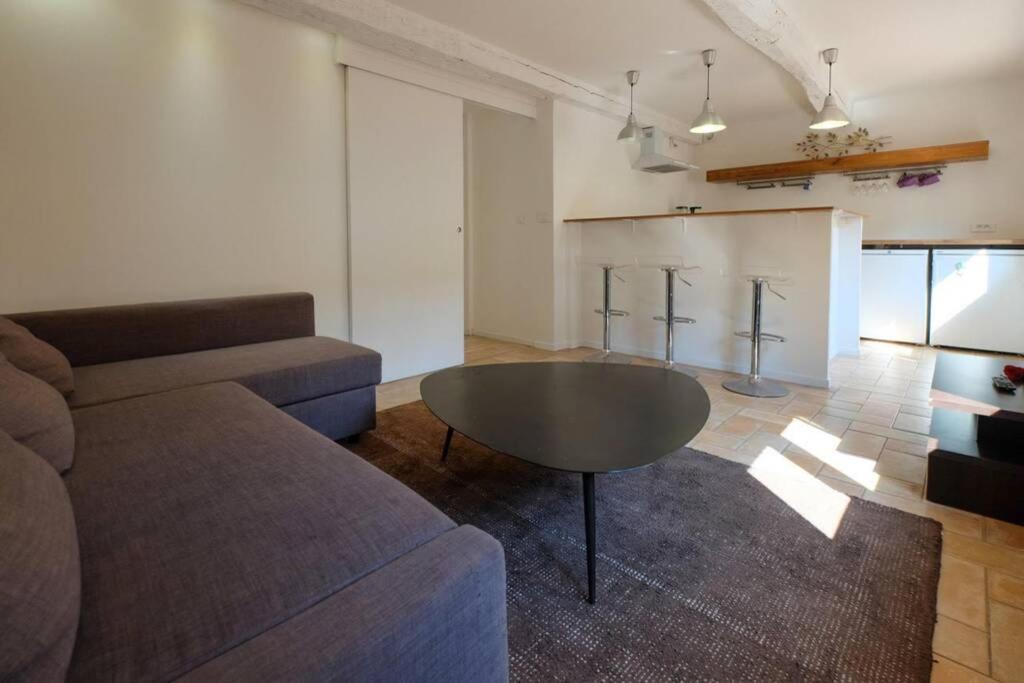 Appartement centre ville St Maxime, plage à pied - 3