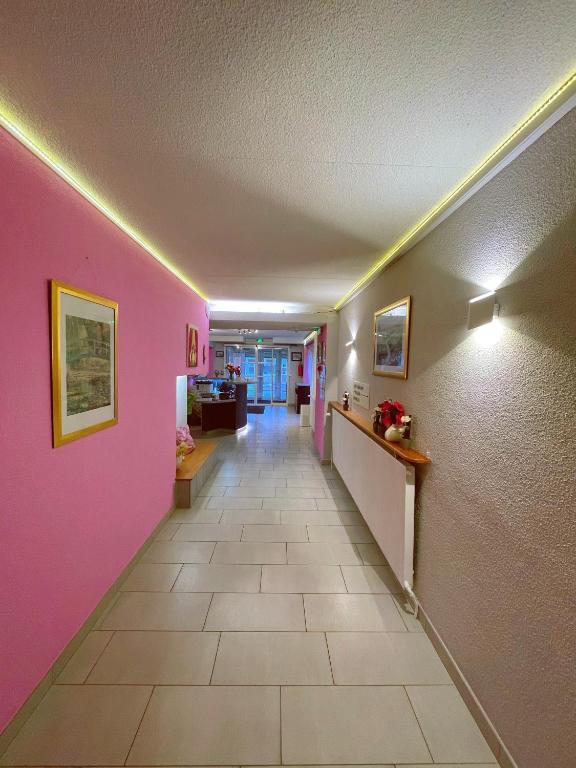 Hotel Le Ronchamp photo