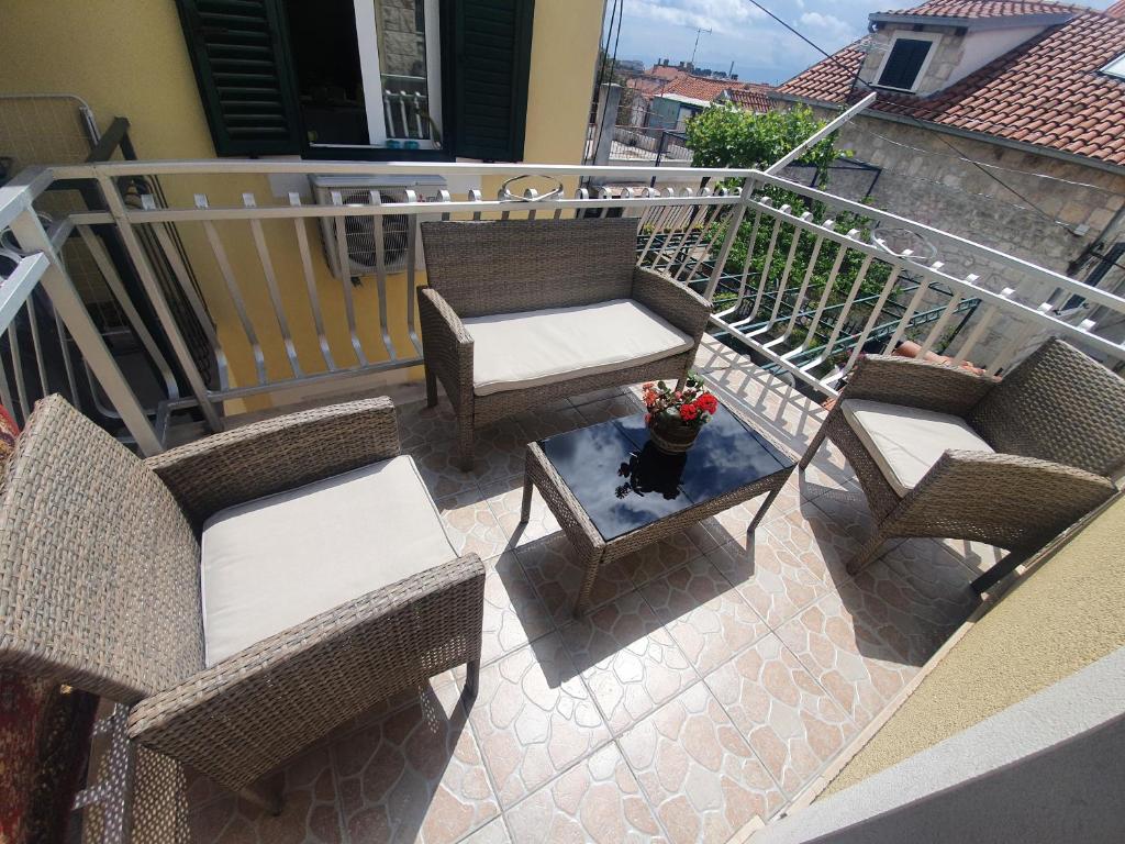 Apartments Duje photo