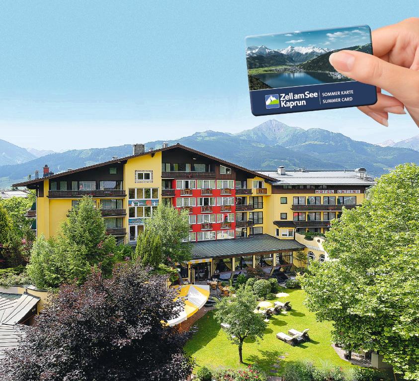 Hotel Latini photo