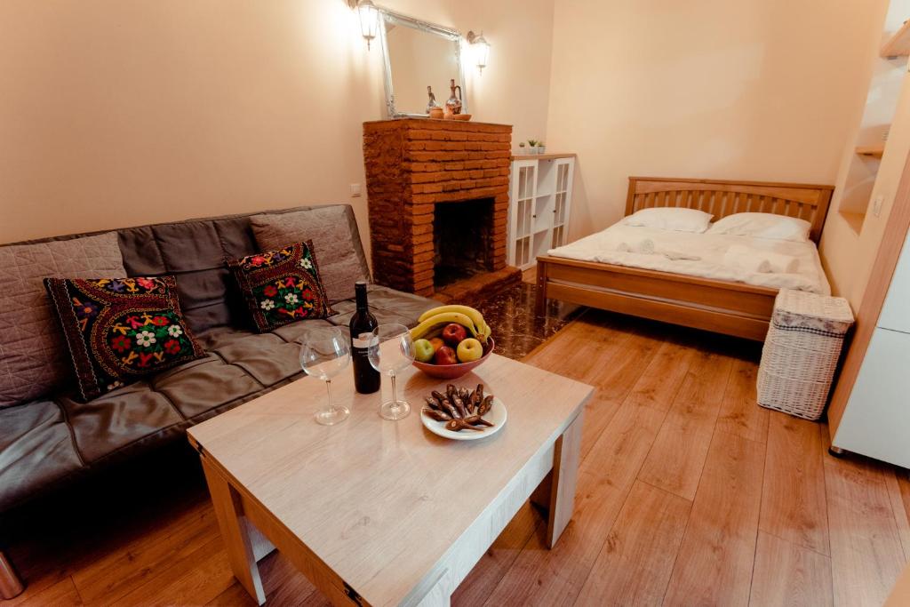 Meidan Apartment — Hotel in Tbilisi