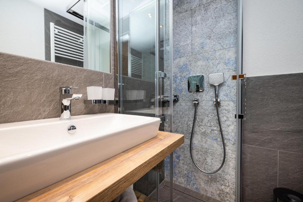 Michis Aparthotel - 3