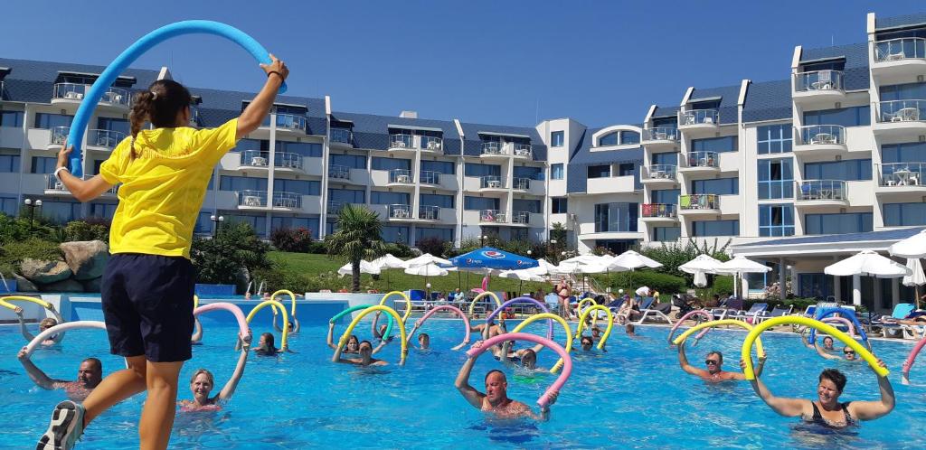 Sineva Beach Hotel - All Inclusive — Swimming pool in Sveti Vlas, Burgas Region
