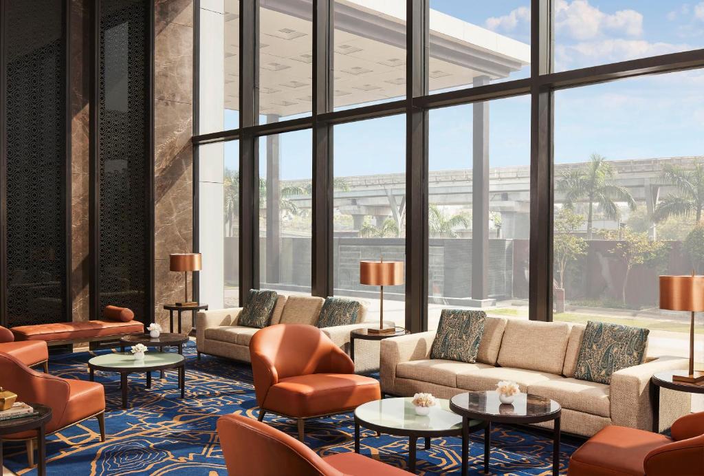 Taj Wellington Mews Chennai photo