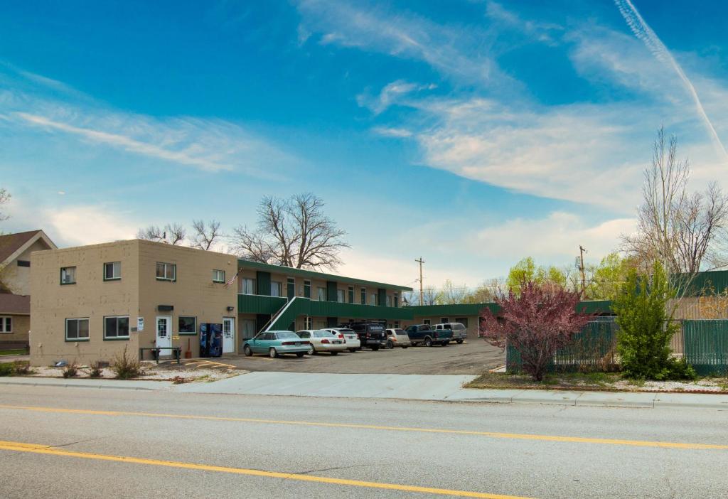 Hotels in Wheatland, WY price from 74 of Hotels