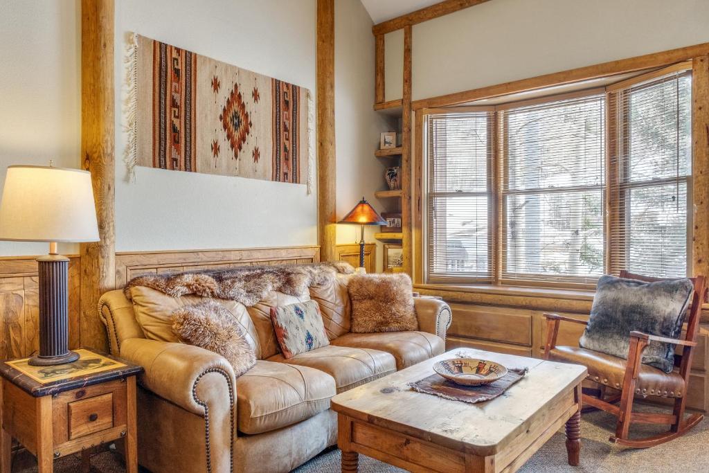 Columbia 10 - Columbia Breeze, Telluride