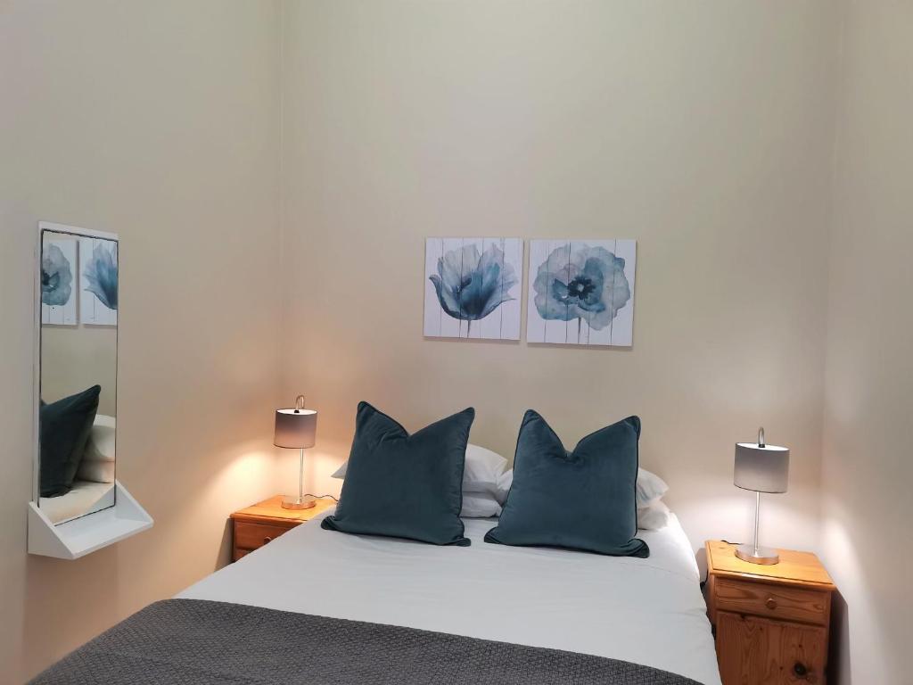 Muir Holiday Flats — Hotel in Stilbaai