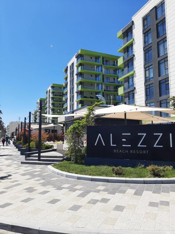 EKA Studio - Pool & Spa Beach Resort, Mamaia Nord