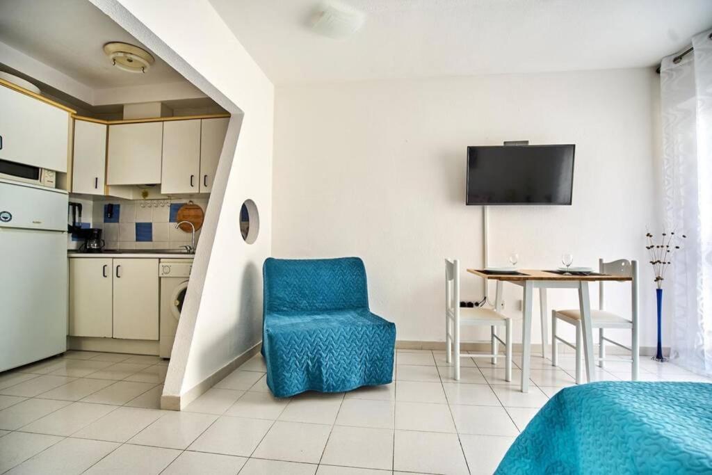 Cozy studio apartment near the beach - 4