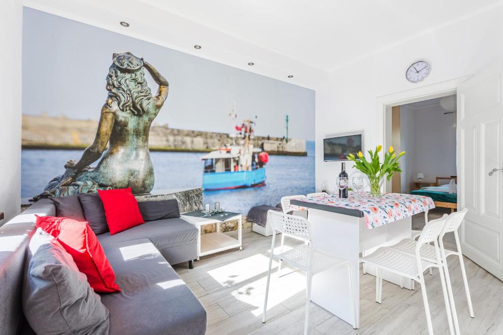 Pod Muralem - Apartamenty Little Heaven, Ustka