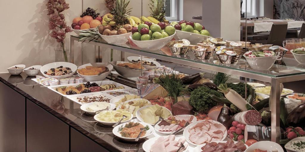 อาหารและเครื่องดื่ม