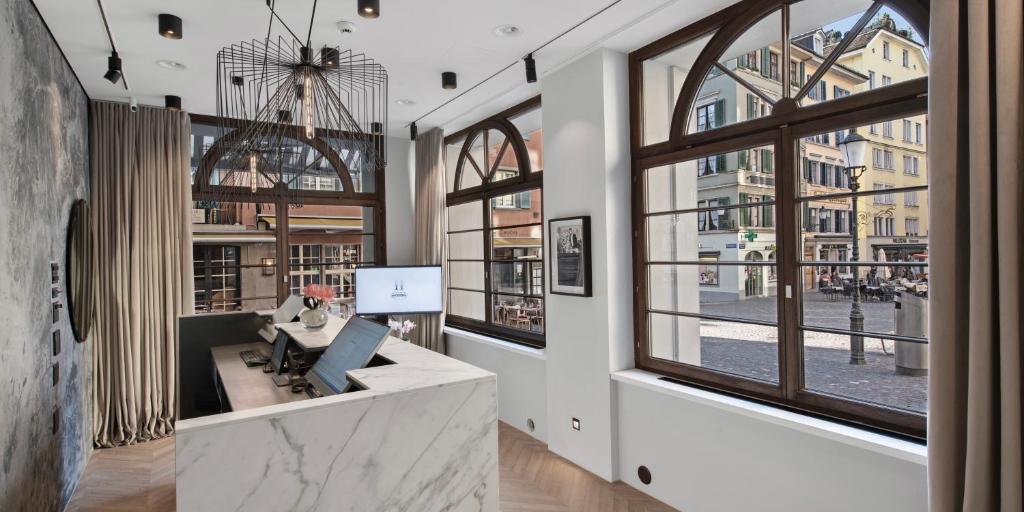 บูทิก โฮเทล เวลเลินเบิร์ก (Boutique Hotel Wellenberg)