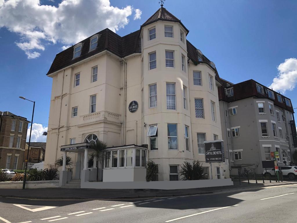 Exterior view, Capital One Hotel in Bournemouth