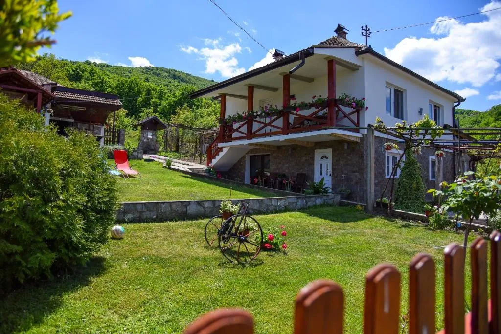 Casa DaFin Tekija - Kladovo，位于Tekija的酒店