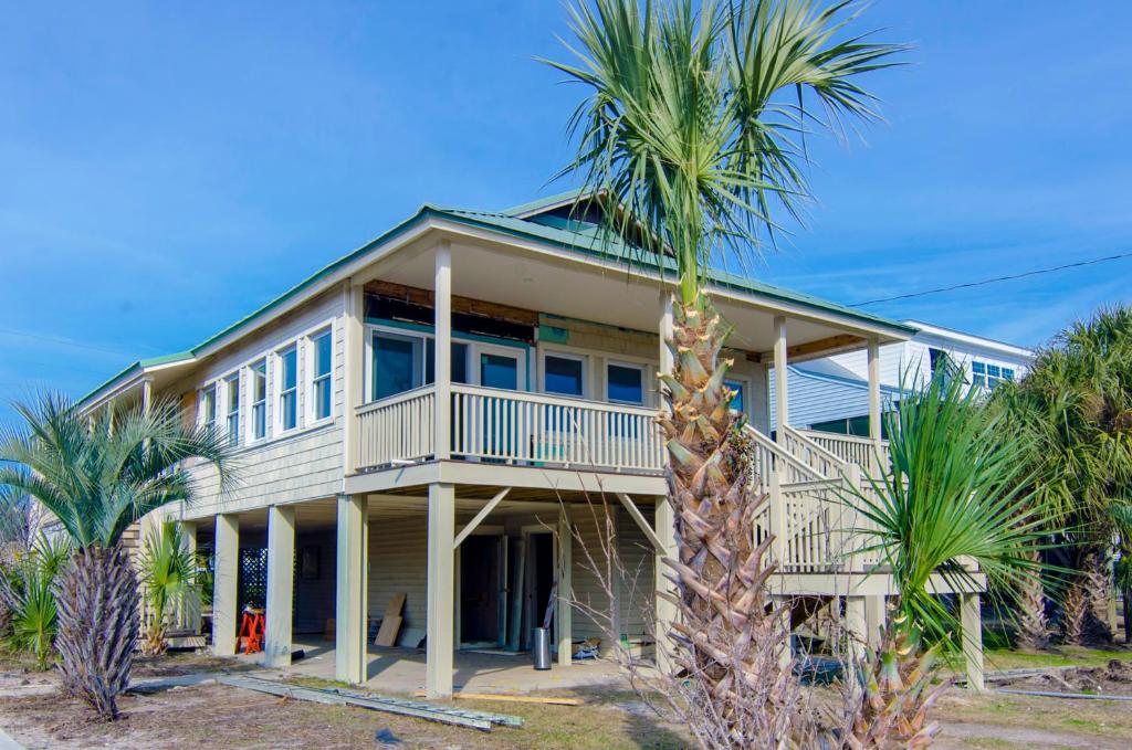 Waves of Grace, Edisto Beach