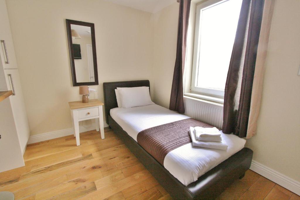 Central Studios Gloucester Road photo