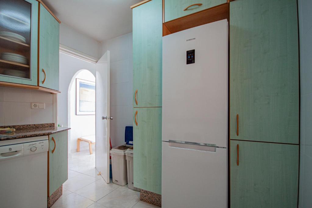 Inmovecos apart con piscina Alisios 227 - 3