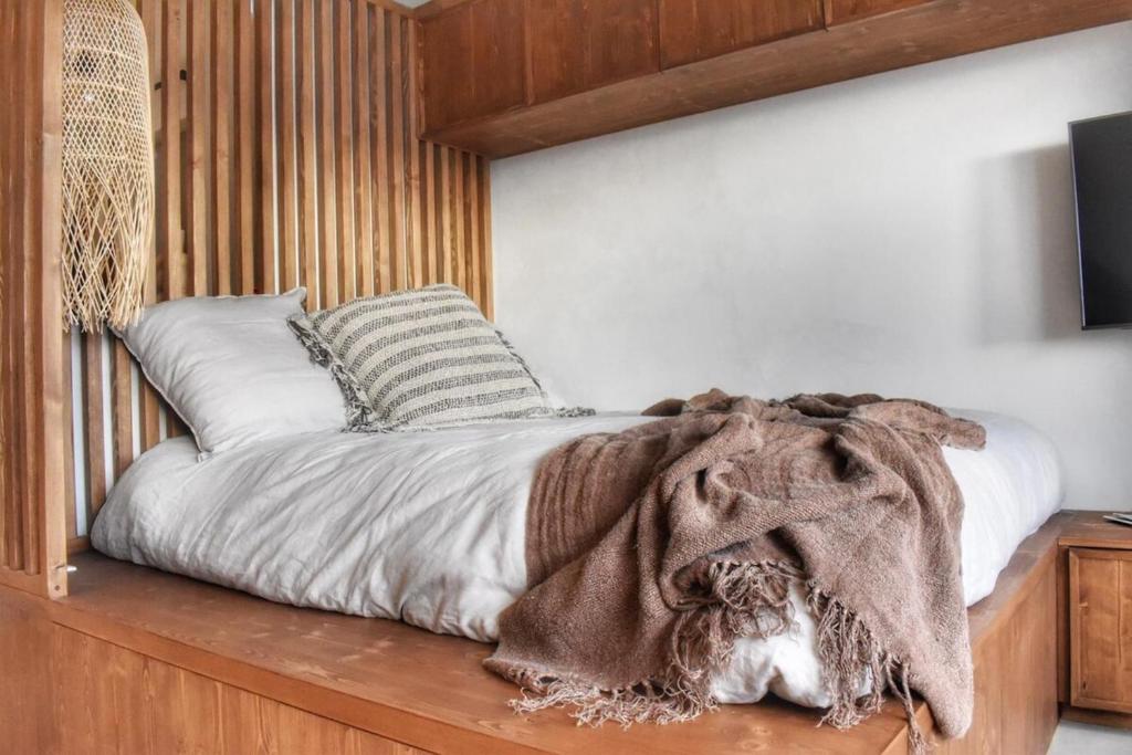Apartment WABI-SABI by JAPANDI home - 3