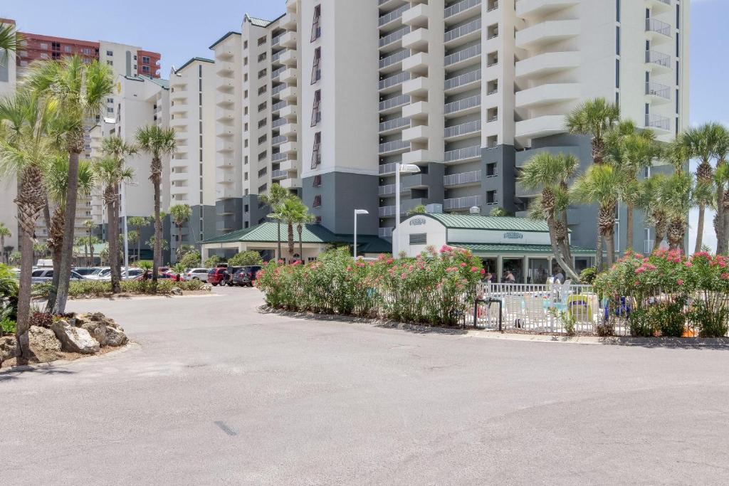 Long Beach Resort By BlueSwell