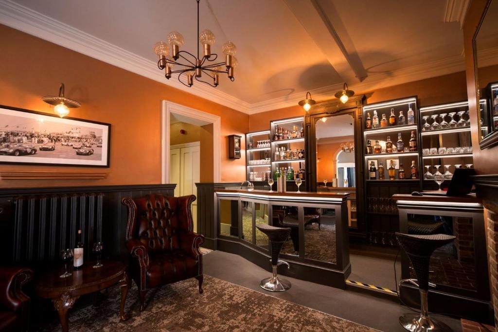 East Walls Hotel photo