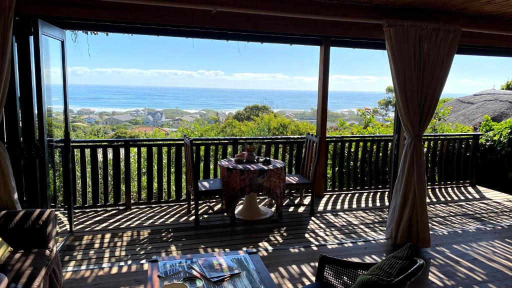 Scarborough Nature Lodge photo