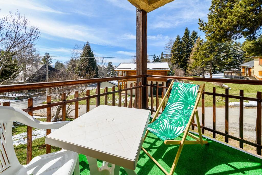 Appartement montagnard à Bolquère, 57m², vue montagne, balcon - 1