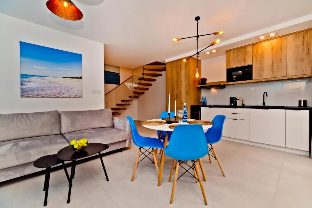 BlueApart Apartland Residence，位于亚斯塔尔尼亚的酒店