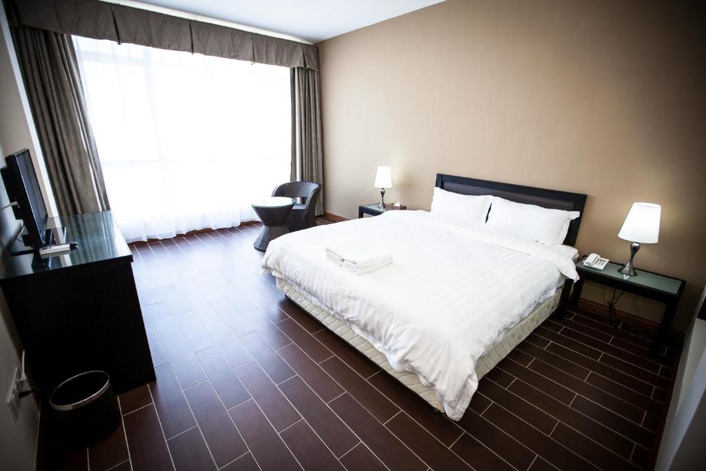 푸타탄 플래티넘 호텔