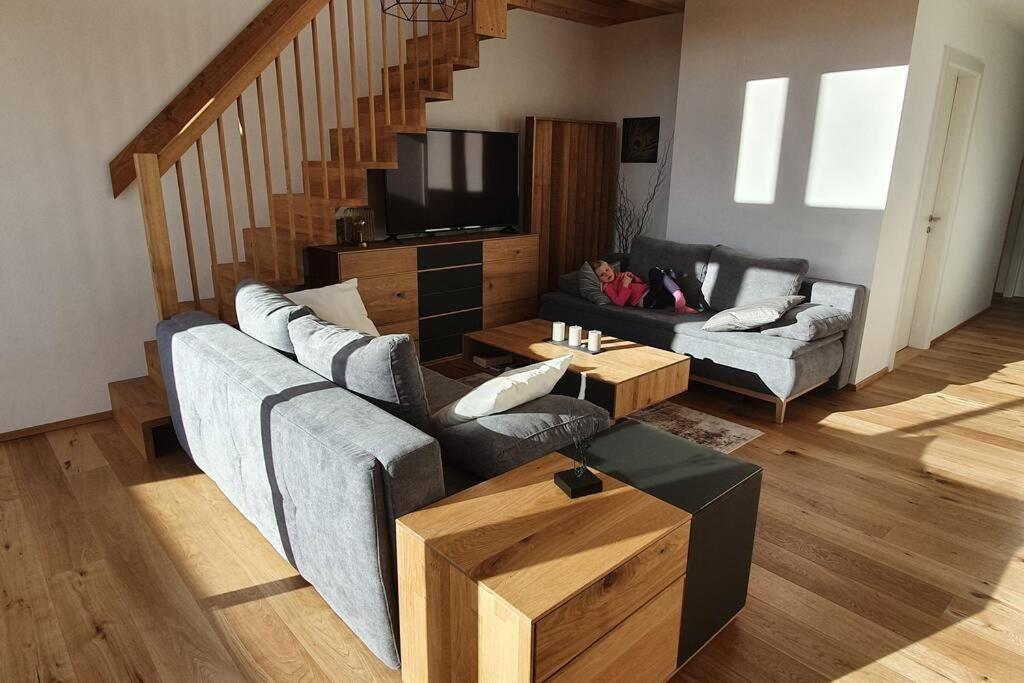 Penthouse Hechelstein - Top 106 - 2