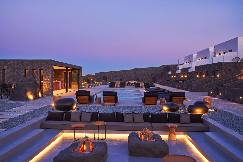 サンタナ ラグジュアリー スイーツ (SantAnna Luxury Suites) スイミングプール