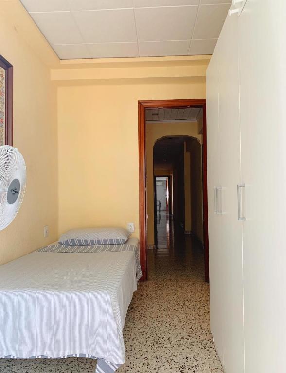 cheap rooms photo