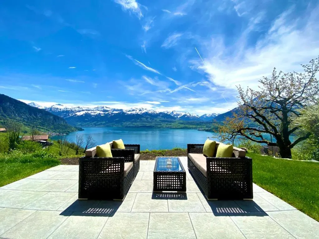 Panorama Boutique Apartment with Air Condition, SPA entry in Solbadhotel, hotel in Sigriswil