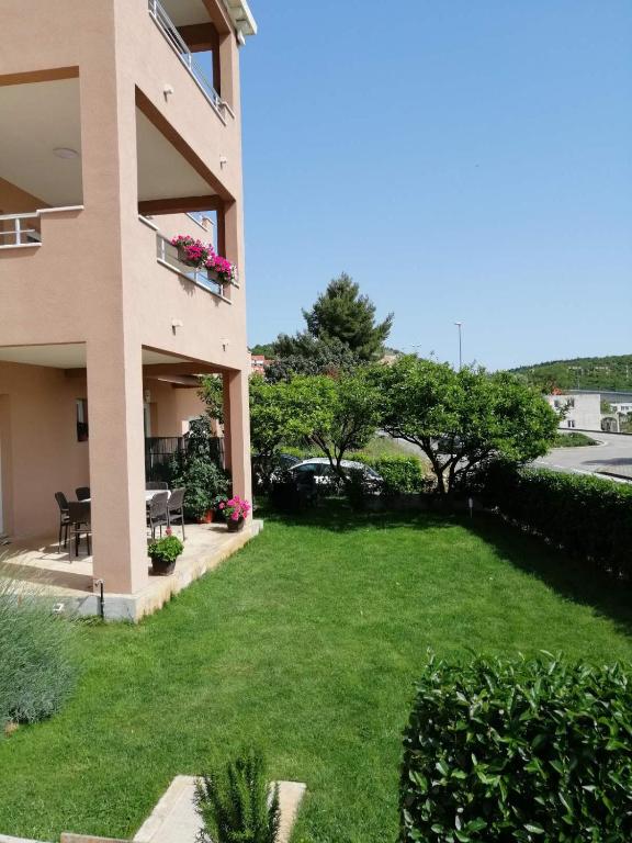 Apartments Nika photo