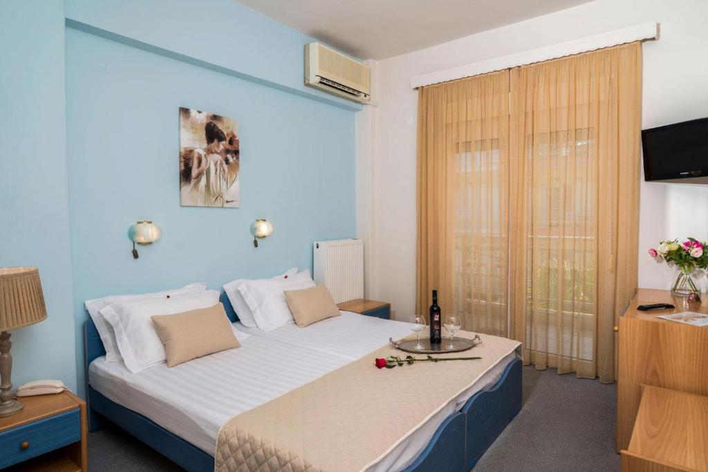 Hotel Europe — Hotel rooms in Katerini, Central Macedonia