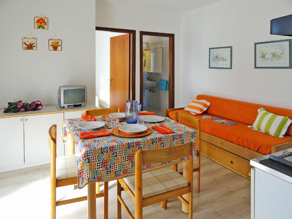 Apartment Antonella-1 by Interhome - 5