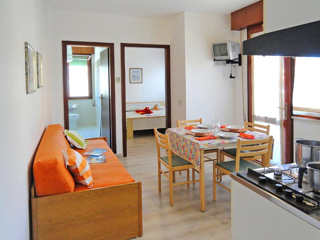 Apartment Antonella-1 by Interhome - 4
